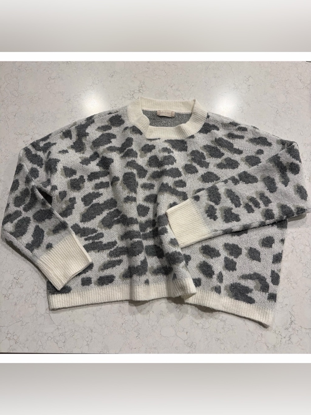 Altar’d State Ivory/Gray Oversized Animal Print Sweater Size L